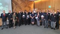 Gruppenbild Bürgermeister Jansen mit den Geehrten von Feuerwehr und DRK aus Heidelberg