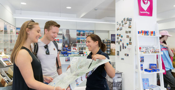 Help is there, when help is needed (Photo: Schwerdt/ Heidelberg Marketing) Help is there, when help is needed (Photo: Schwerdt/ Heidelberg Marketing)